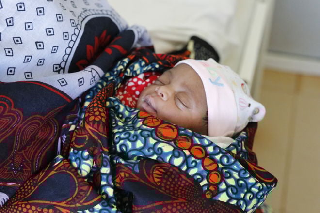 Nærbilde av baby som sover